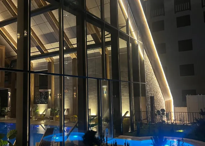 Titova Zlatibor Nika * Palisat